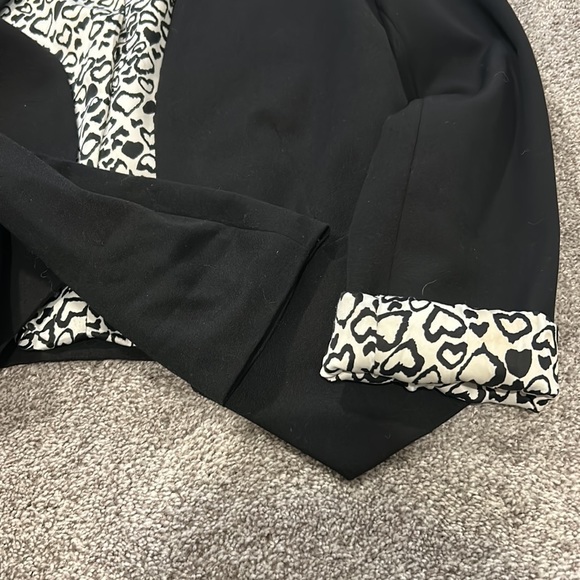 Heart 💜 Blazer - Picture 5 of 6